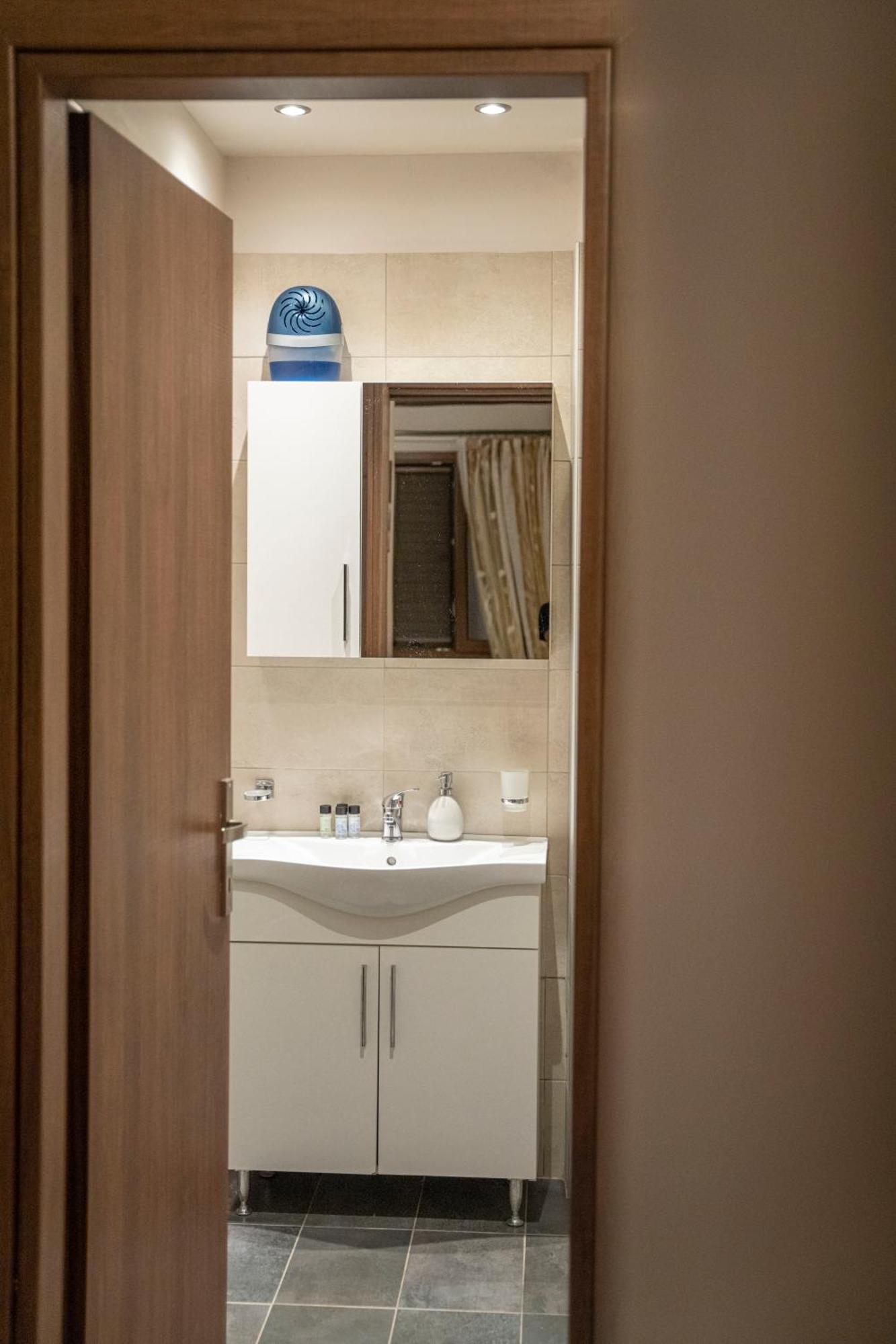 Liontos Rooms Pramanta Exterior foto